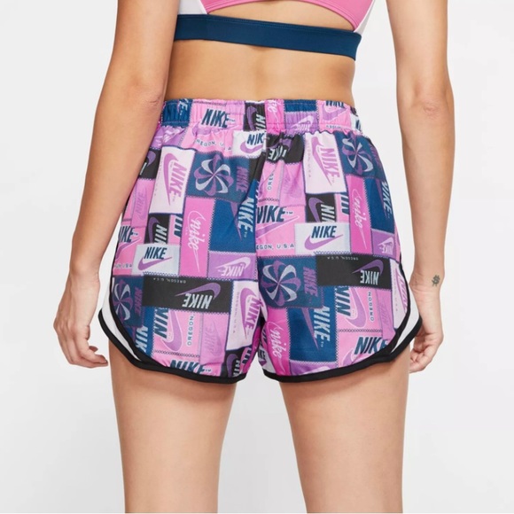 Nike Women’s Tempo Running Shorts NWT XS - Picture 5 of 8